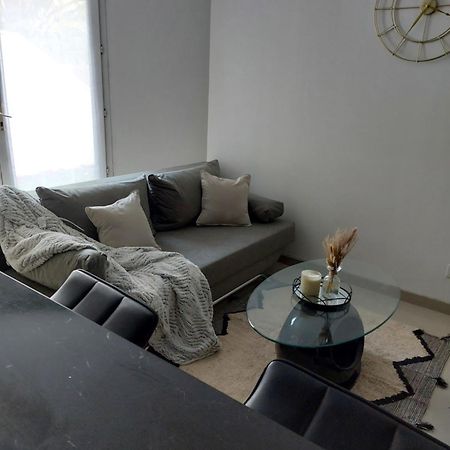 The Heynyss'Grace Apartman Savigny-sur-Orge Kültér fotó
